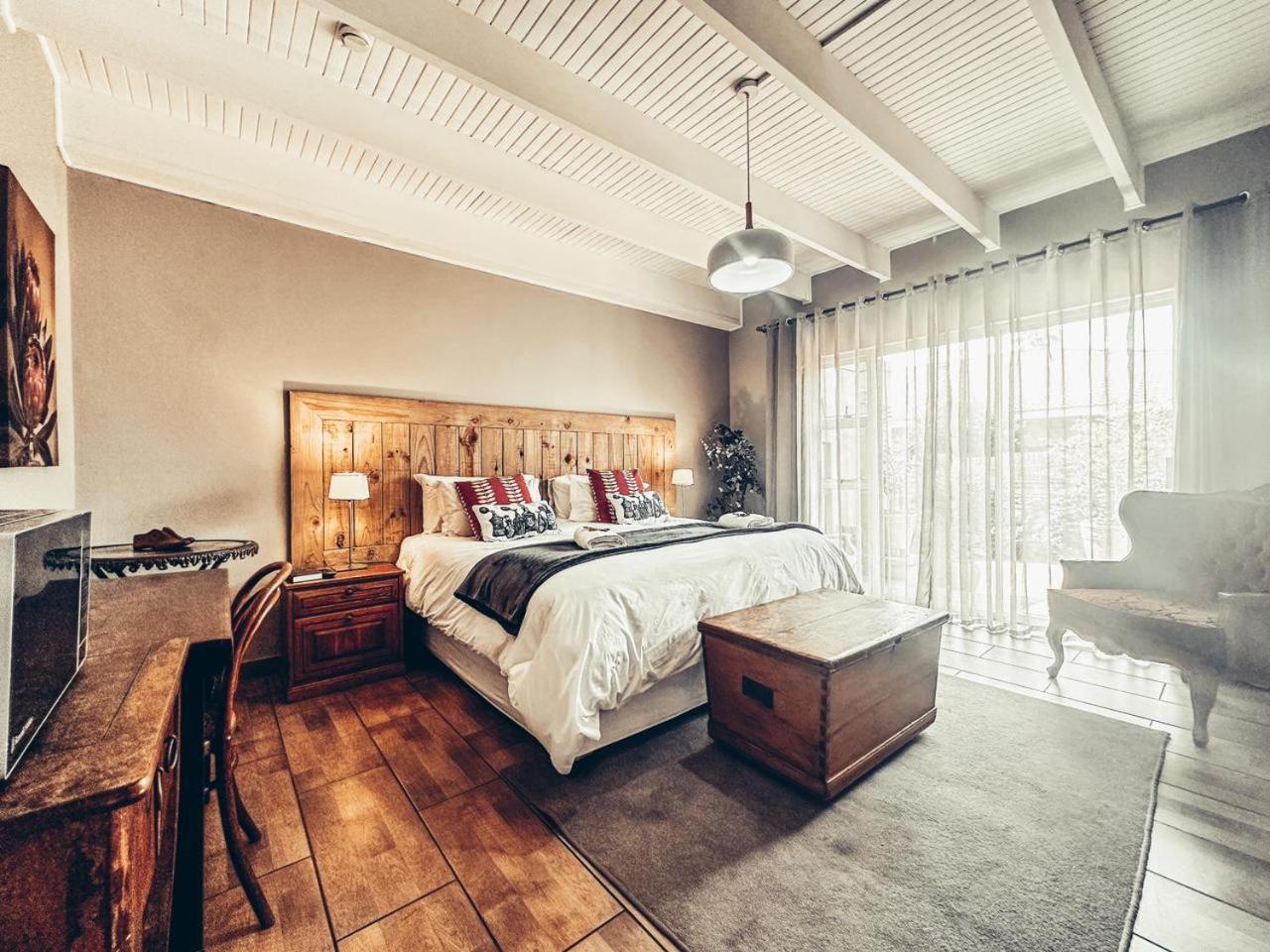 59 On True North Guest Rooms ヨハネスブルグ エクステリア 写真